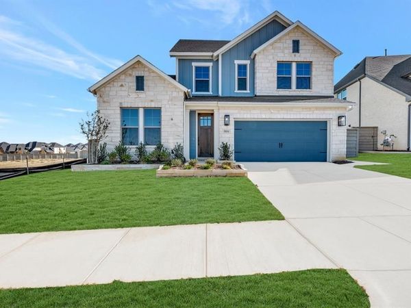 9004 Chestnut Lane, Justin, TX 76247