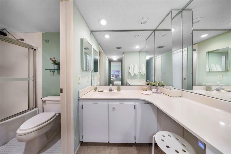 4221 W Palm Aire Drive, Unit 103, Pompano Beach, FL 33069 Photo