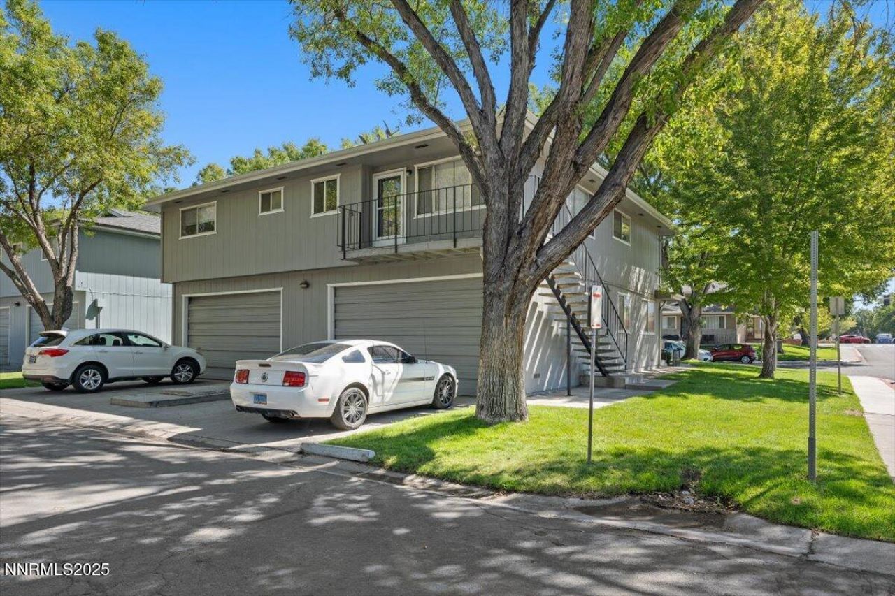 601 Oakwood Drive, Unit Apt 4, Sparks, NV 89431 Photo