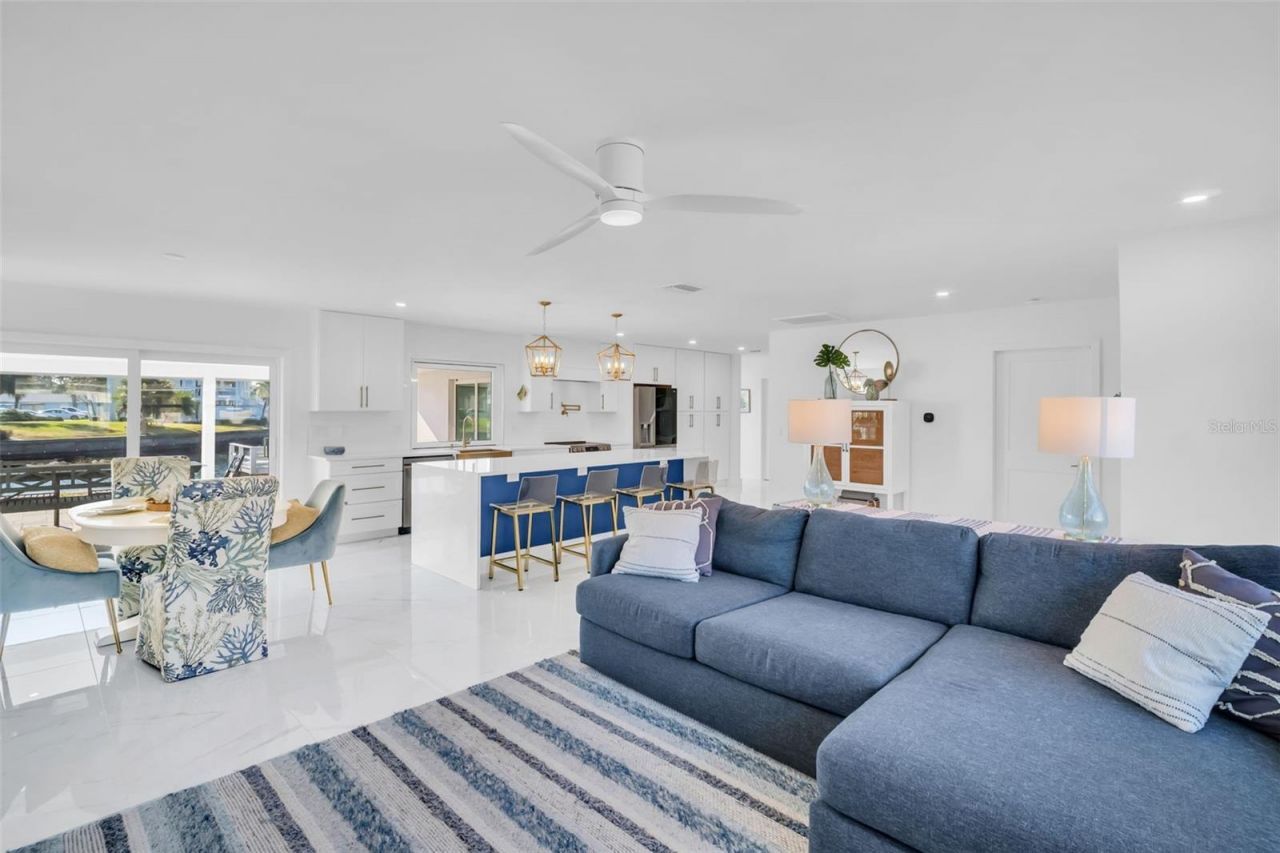 540 Dolphin Avenue Se, Saint Petersburg, FL 33705 Photo