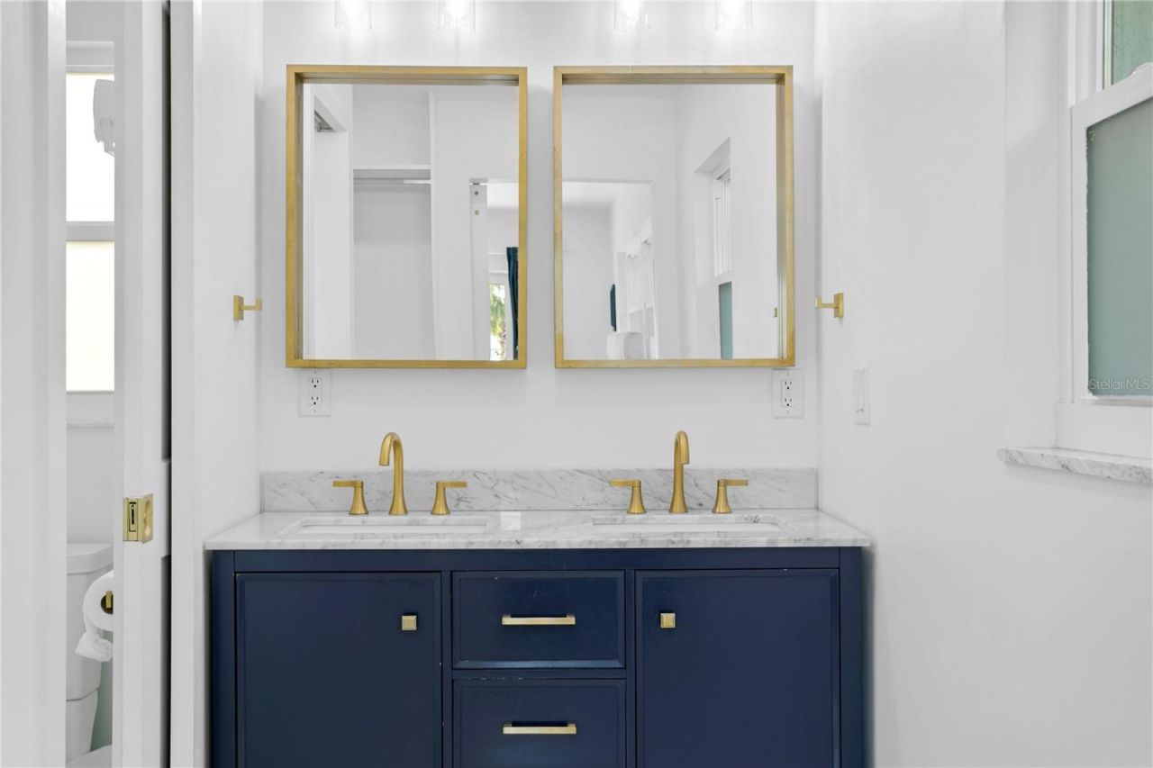 540 Dolphin Avenue Se, Saint Petersburg, FL 33705 Photo