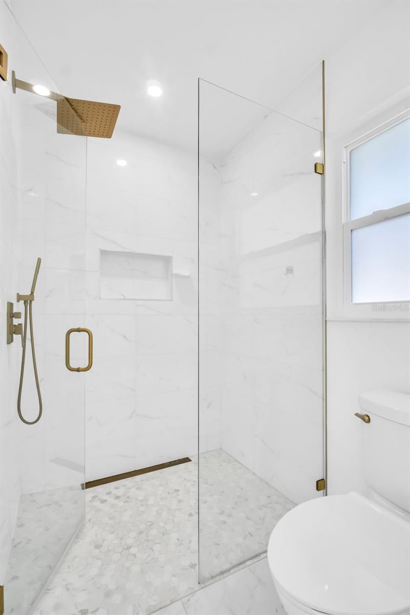 540 Dolphin Avenue Se, Saint Petersburg, FL 33705 Photo