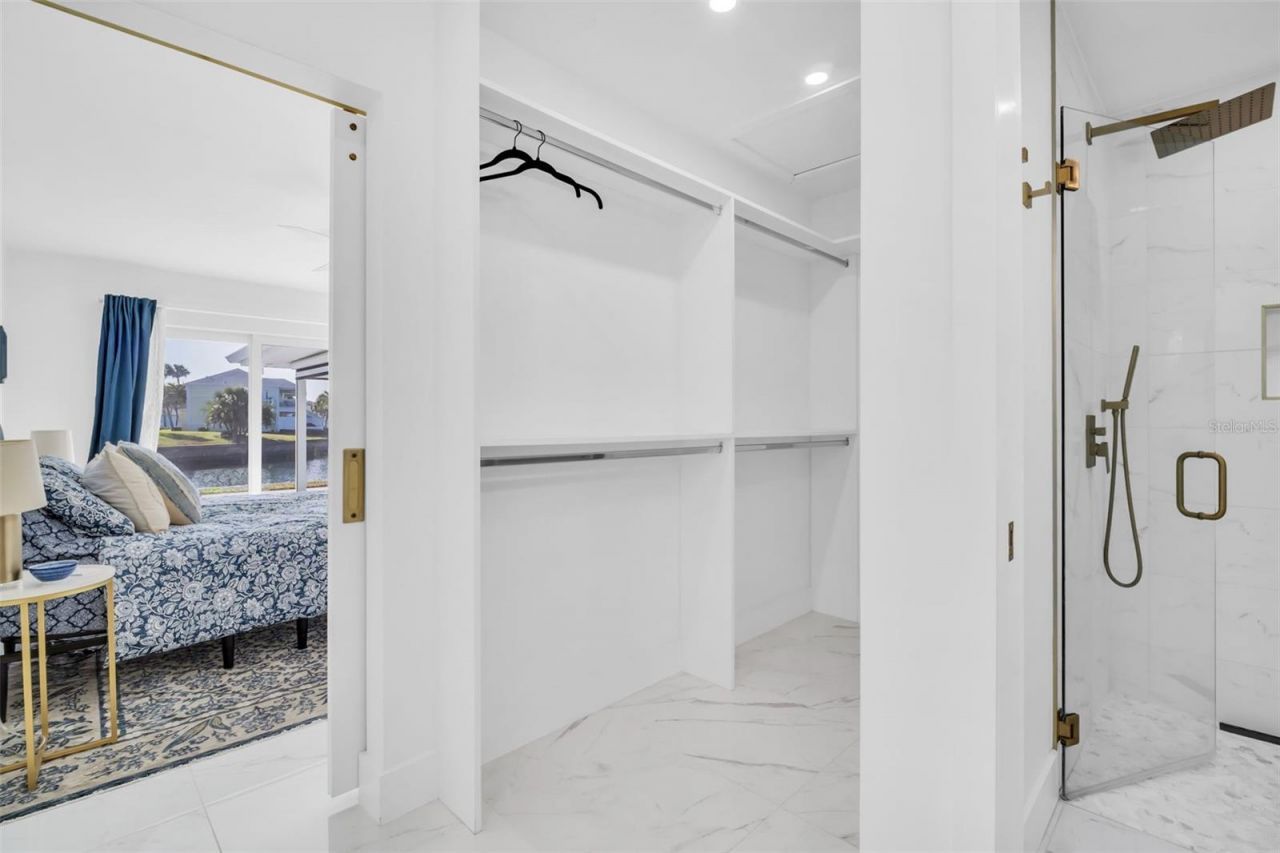 540 Dolphin Avenue Se, Saint Petersburg, FL 33705 Photo