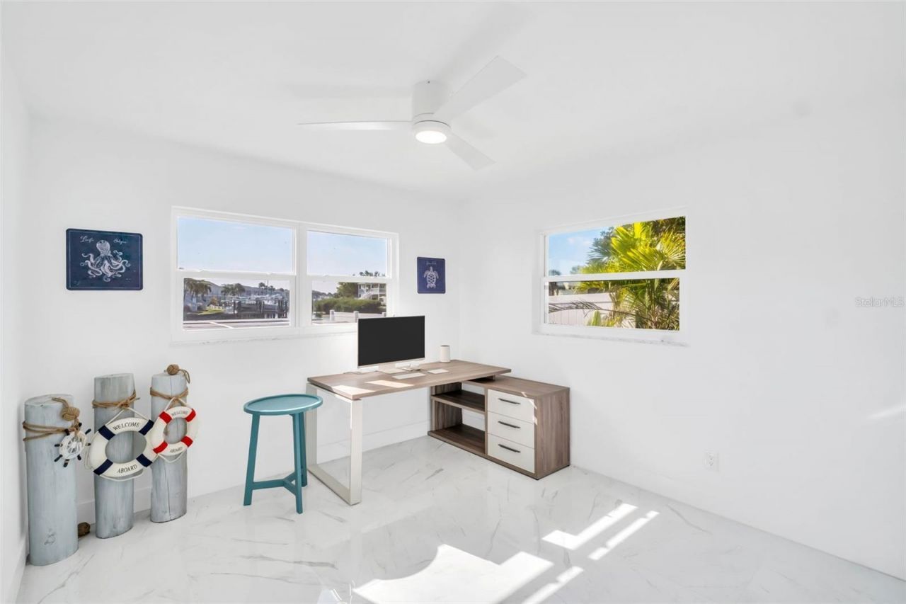 540 Dolphin Avenue Se, Saint Petersburg, FL 33705 Photo