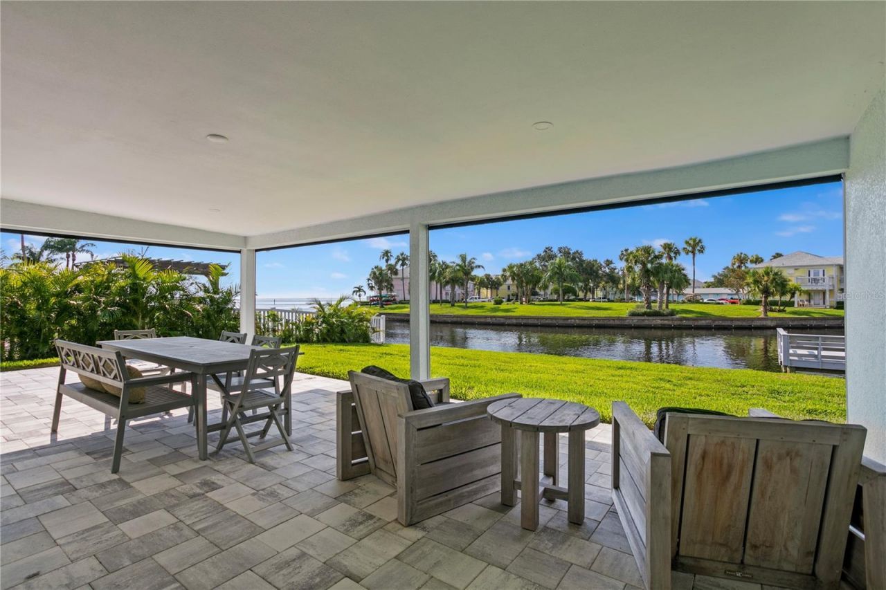 540 Dolphin Avenue Se, Saint Petersburg, FL 33705 Photo