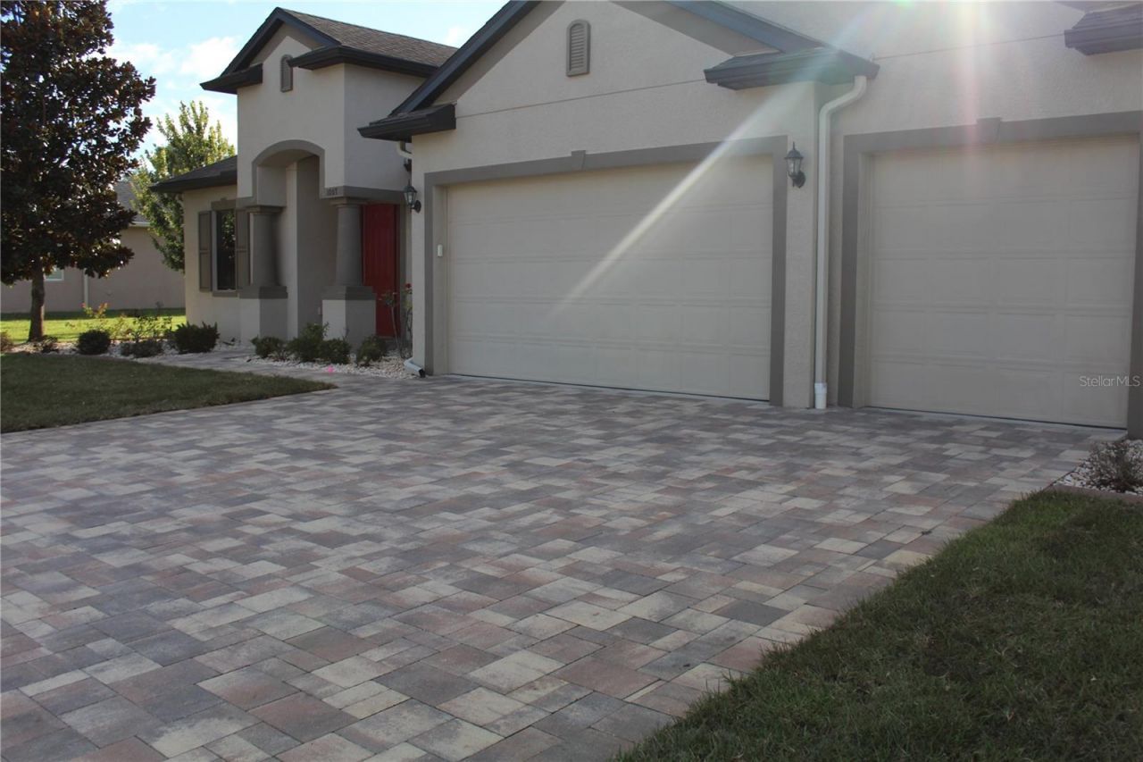 1067 Beckon Court, Spring Hill, FL 34609 Photo