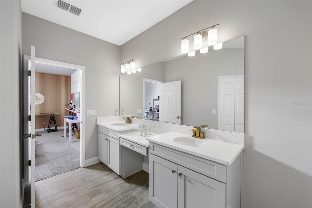 38144 Cobble Creek Boulevard, Zephyrhills, FL 33540 Photo