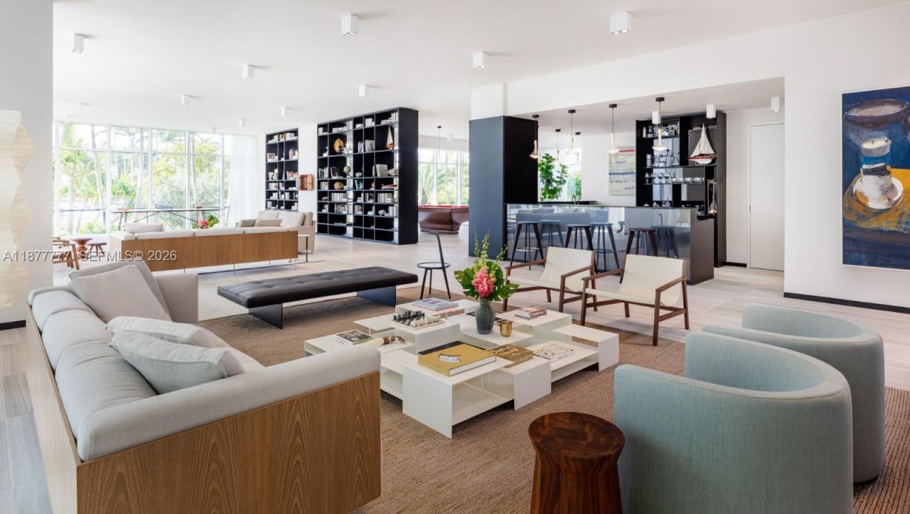 4701 N Meridian Ave, Unit 512, Miami Beach, FL 33140 Photo
