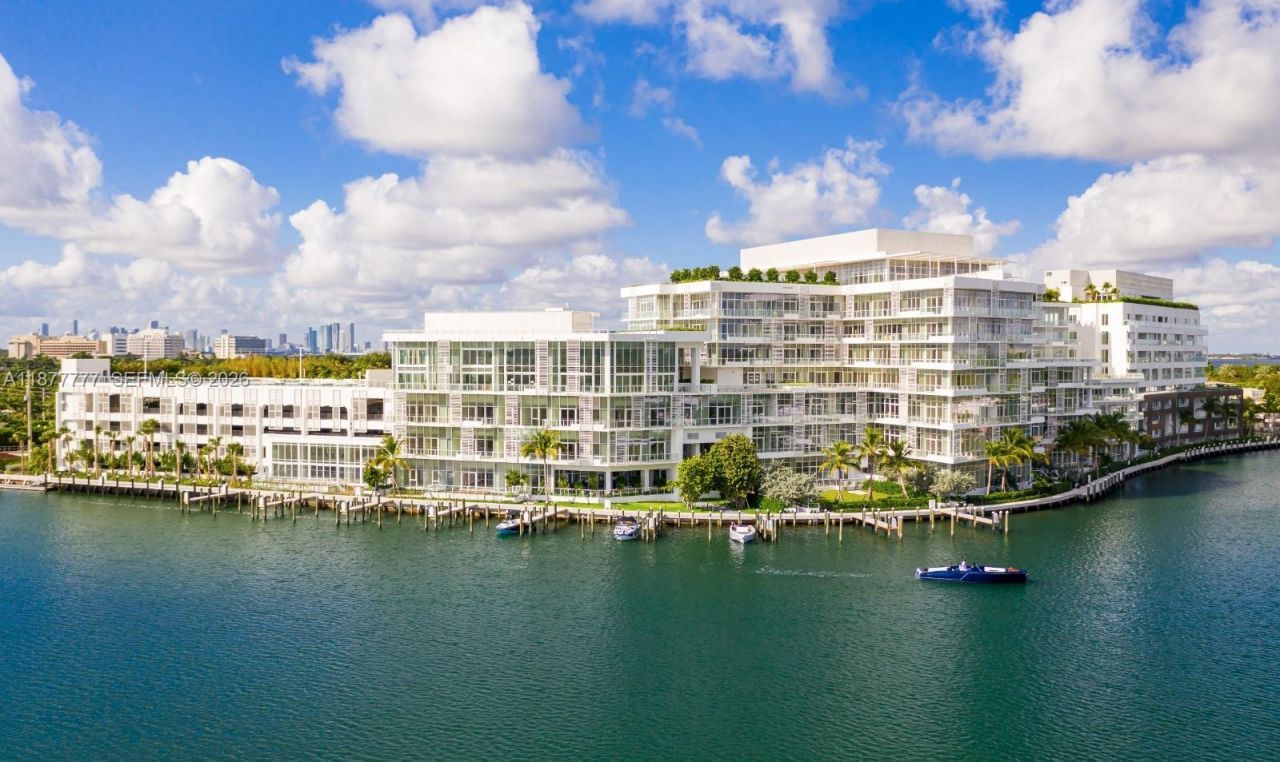 4701 N Meridian Ave, Unit 512, Miami Beach, FL 33140 Photo