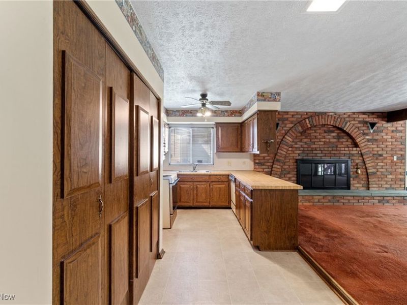 441 Sandhurst Road, Akron, OH 44333 Photo 11