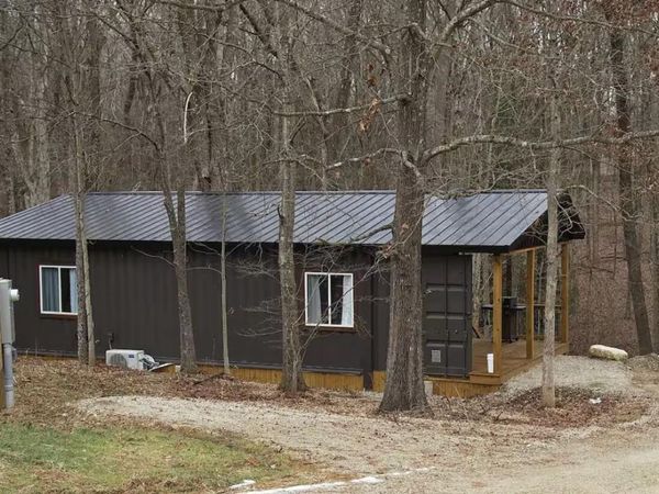 13356 Oh-374, Rockbridge, OH 43149