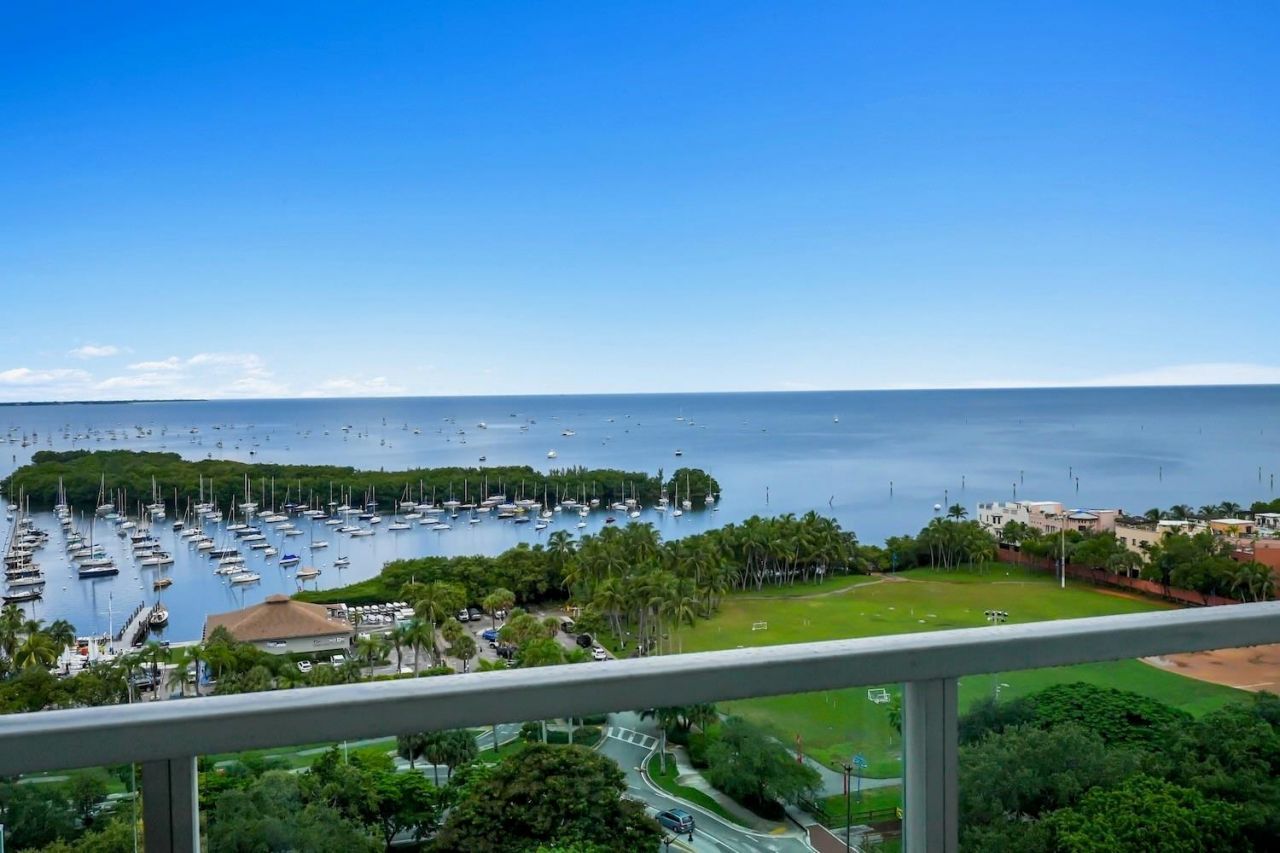 2889 Mcfarlane Road, Unit 1516, Miami, FL 33133 Photo