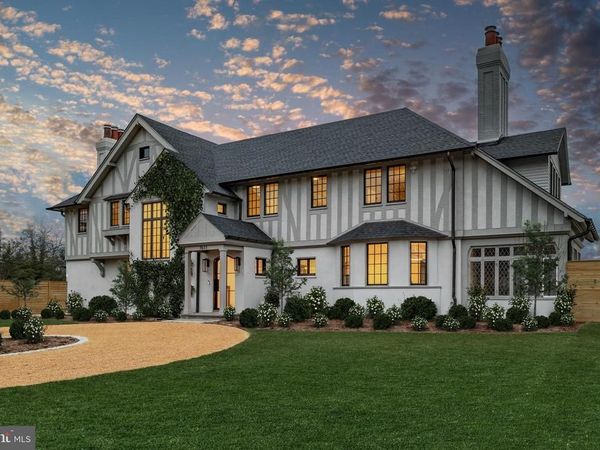 7611 FAIRFAX ROAD, BETHESDA, MD 20814