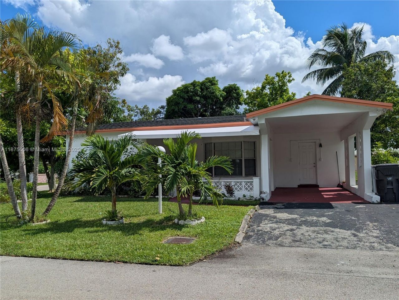 4550 NW 43rd St, Lauderdale Lakes, FL 33319 Photo