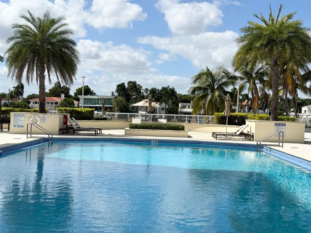 5600 Collins Ave, Unit 12E, Miami Beach, FL 33140 Photo