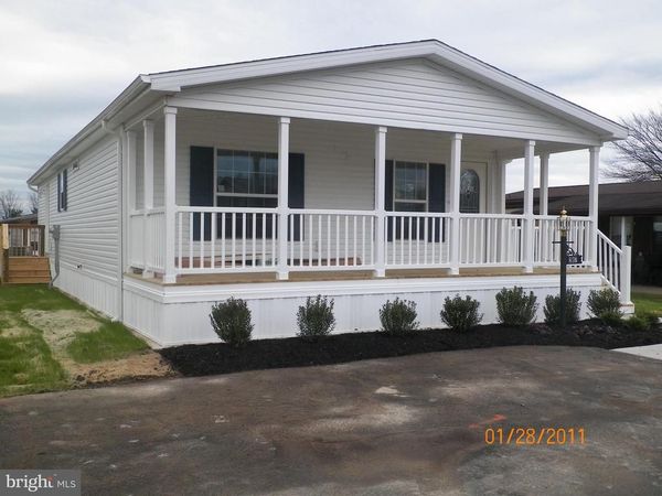 404 CLEAR CREEK COURT, NORTH WALES, PA 19454