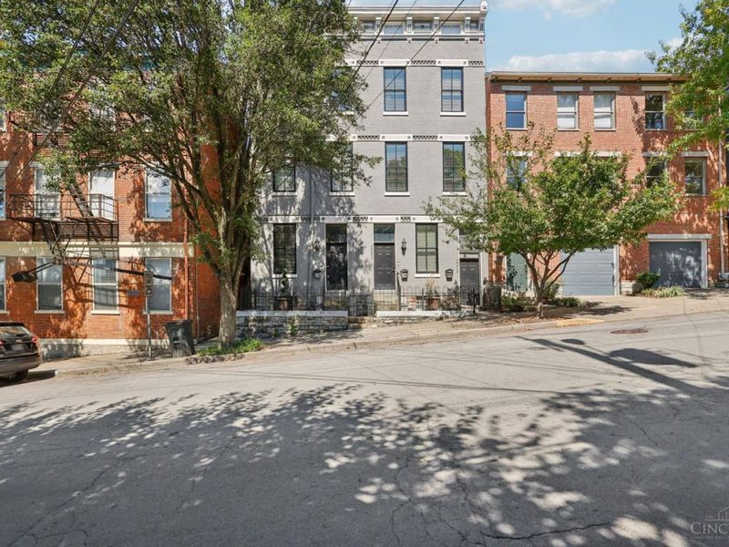 320 Mulberry Street, Cincinnati, OH 45202 Photo 2