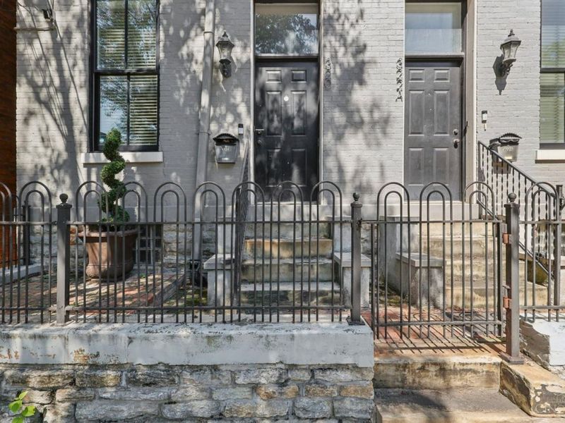320 Mulberry Street, Cincinnati, OH 45202 Photo 5