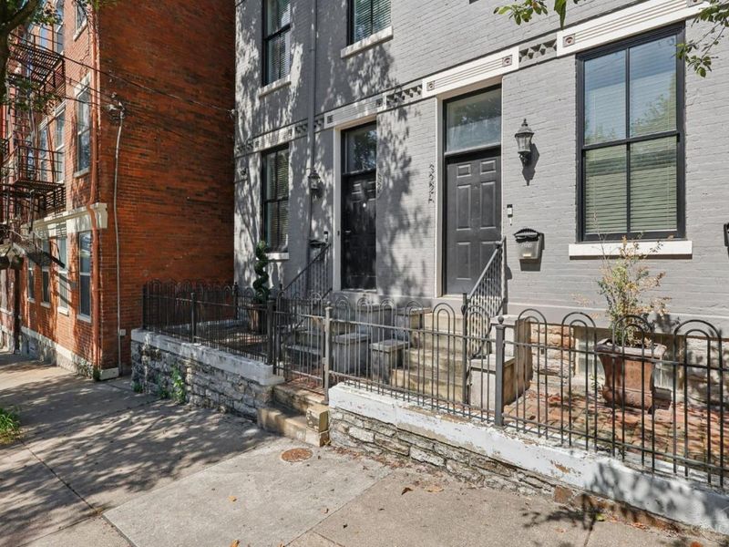 320 Mulberry Street, Cincinnati, OH 45202 Photo 7
