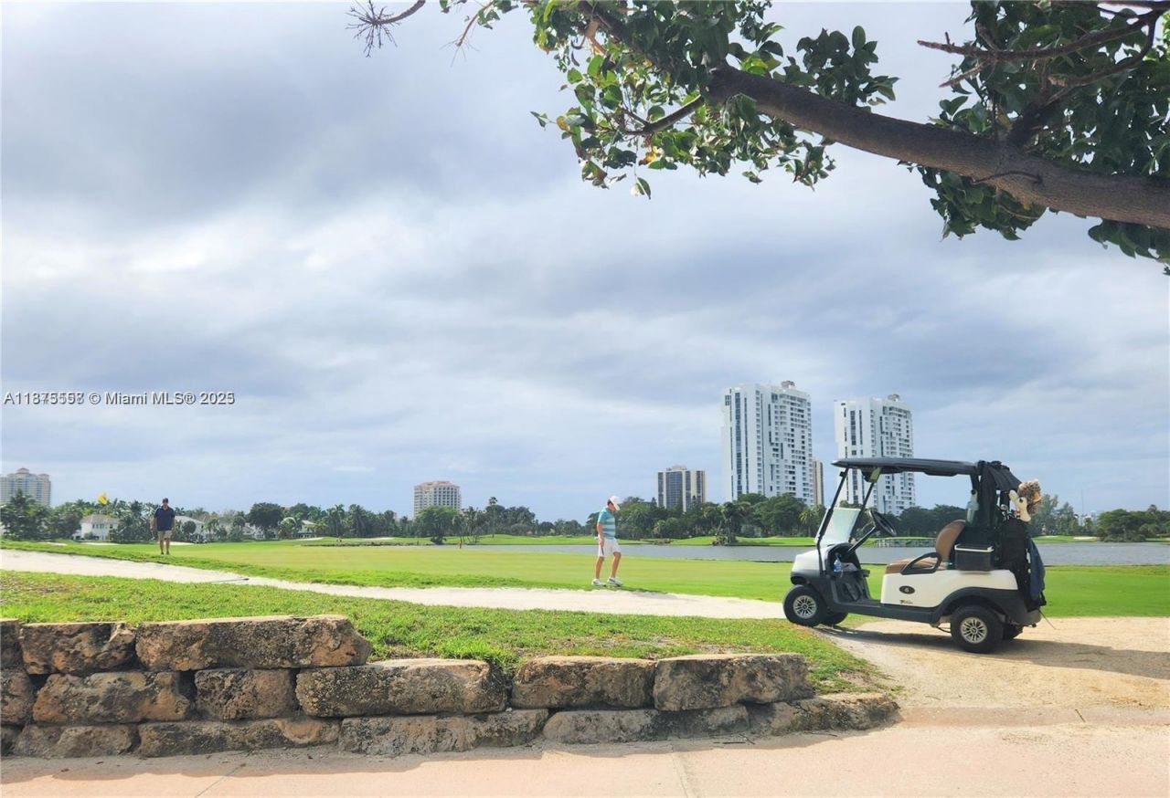 3375 N Country Club Dr, Unit 203, Aventura, FL 33180 Photo