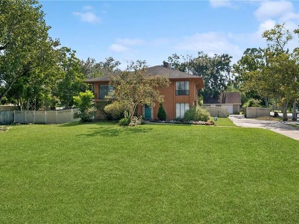 4620 E SAINT BERNARD Highway, Meraux, LA 70075