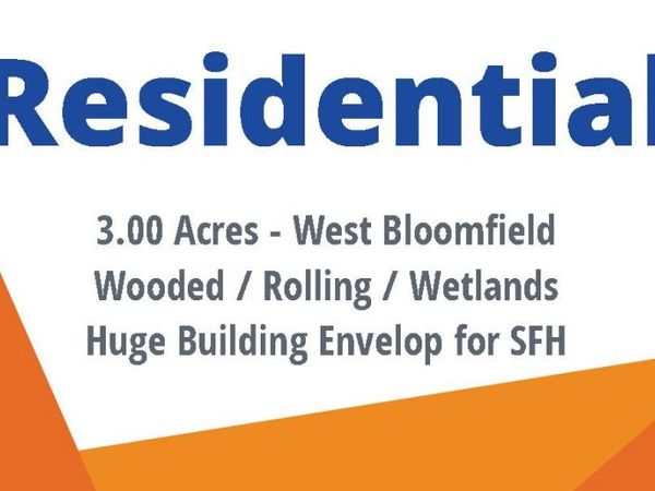 5835 Drake Road, West Bloomfield, MI 48322