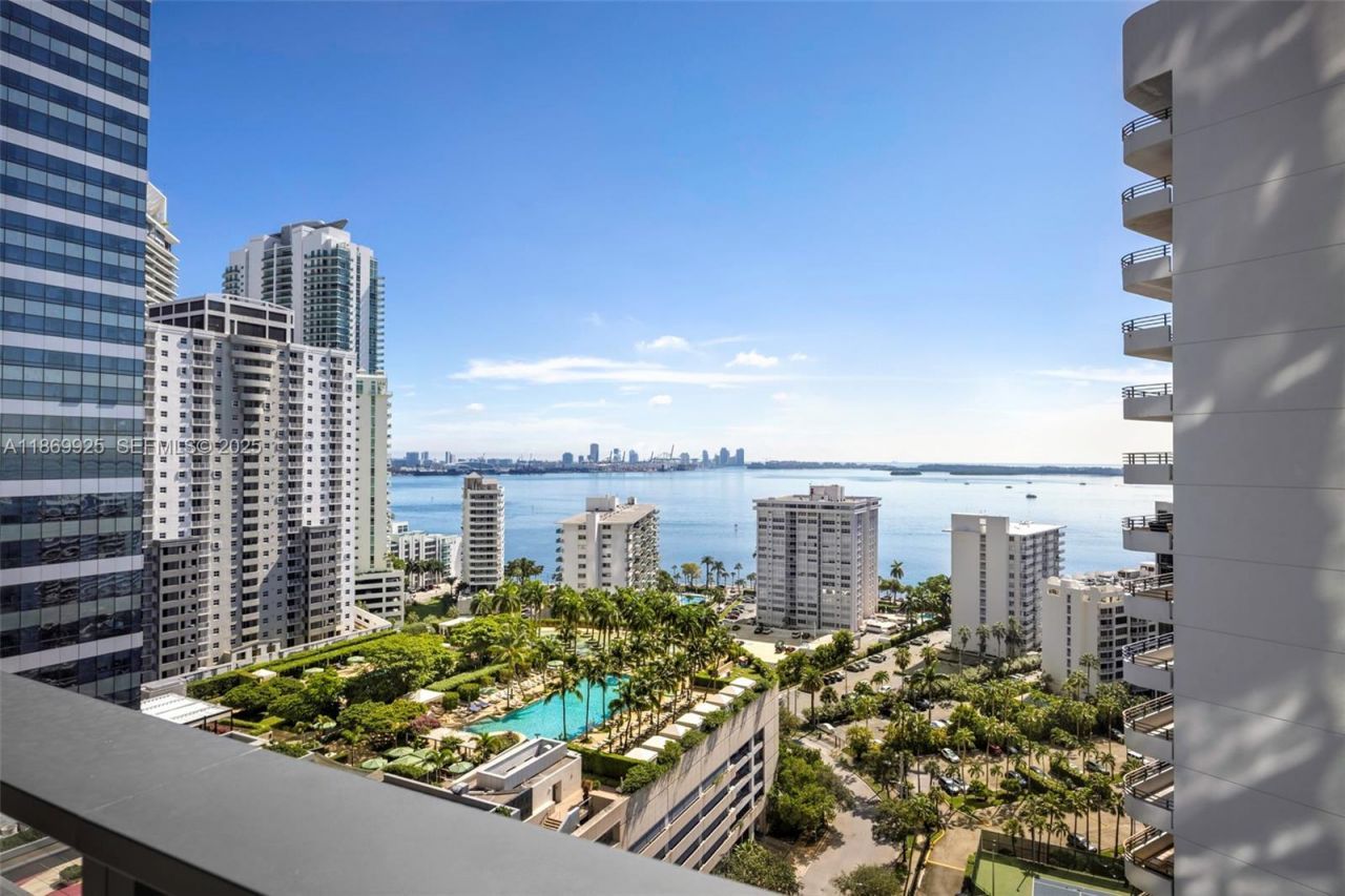 1451 Brickell Ave, Unit 1901, Miami, FL 33131 Photo