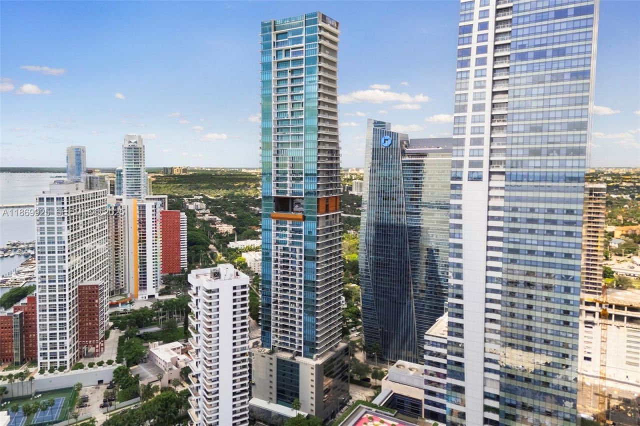 1451 Brickell Ave, Unit 1901, Miami, FL 33131 Photo