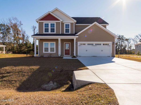 208 Shadow Grass Court, Stella, NC 28582