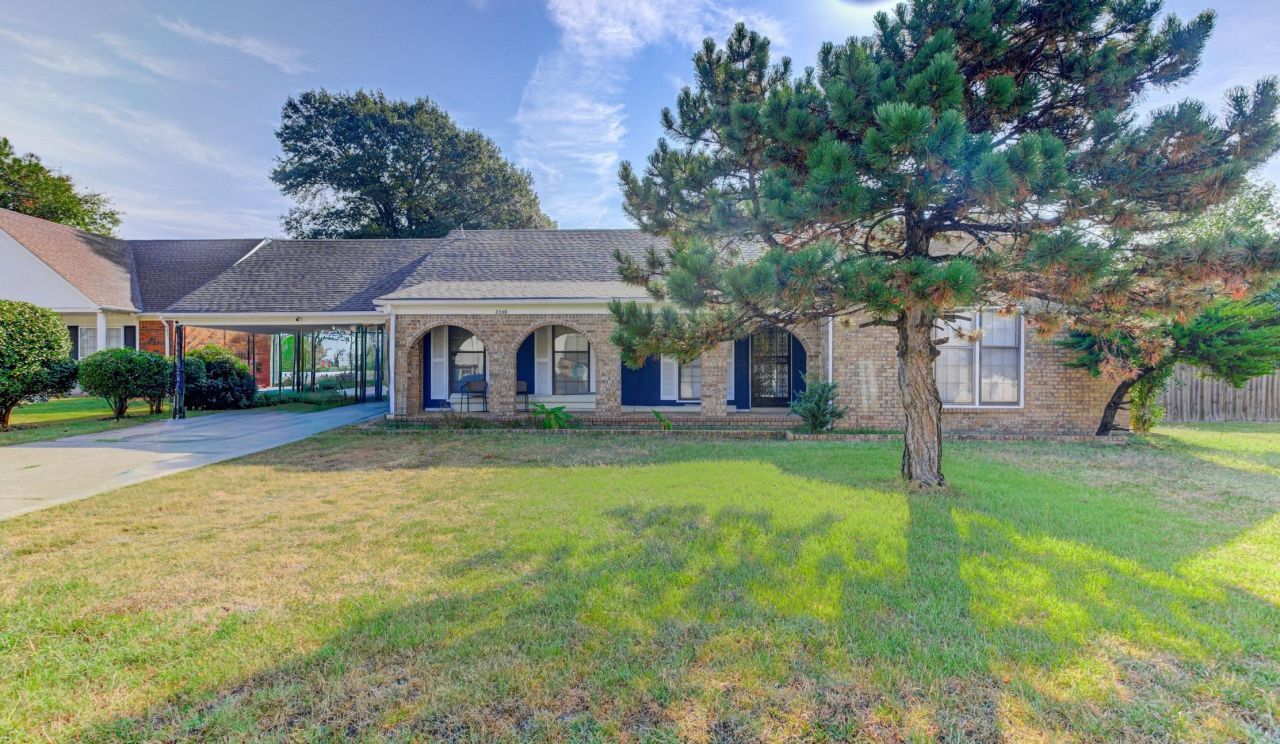 2360 Cardigan Dr, Memphis, TN 38119 Main Photo