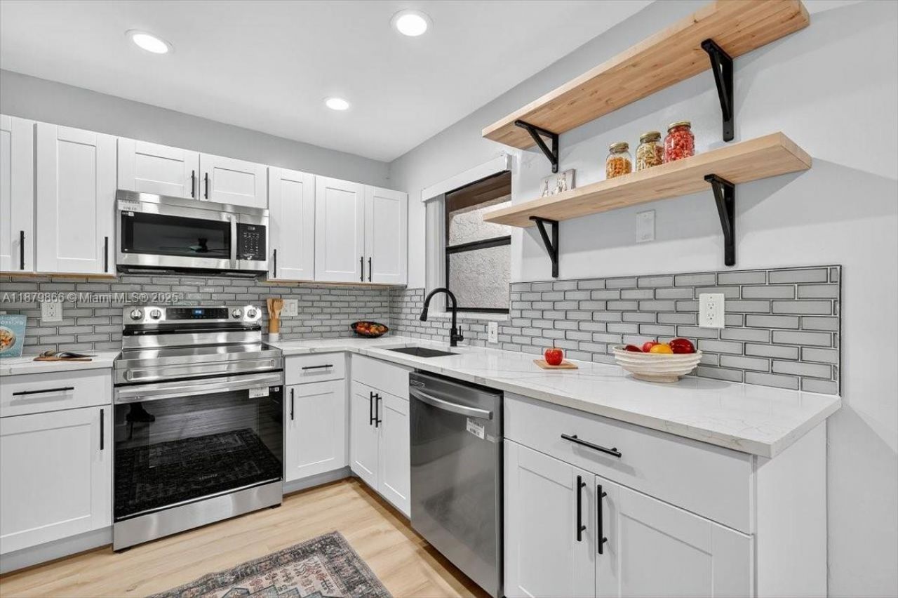 2652 N Carambola Cir, Unit 1738, Coconut Creek, FL 33066 Photo