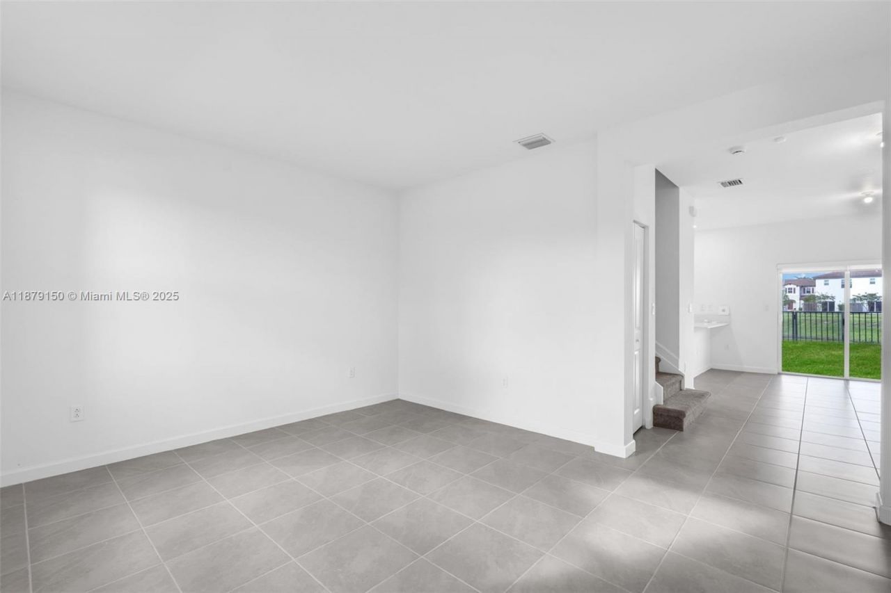 2357 NW 122nd Ter, Miami, FL 33167 Photo