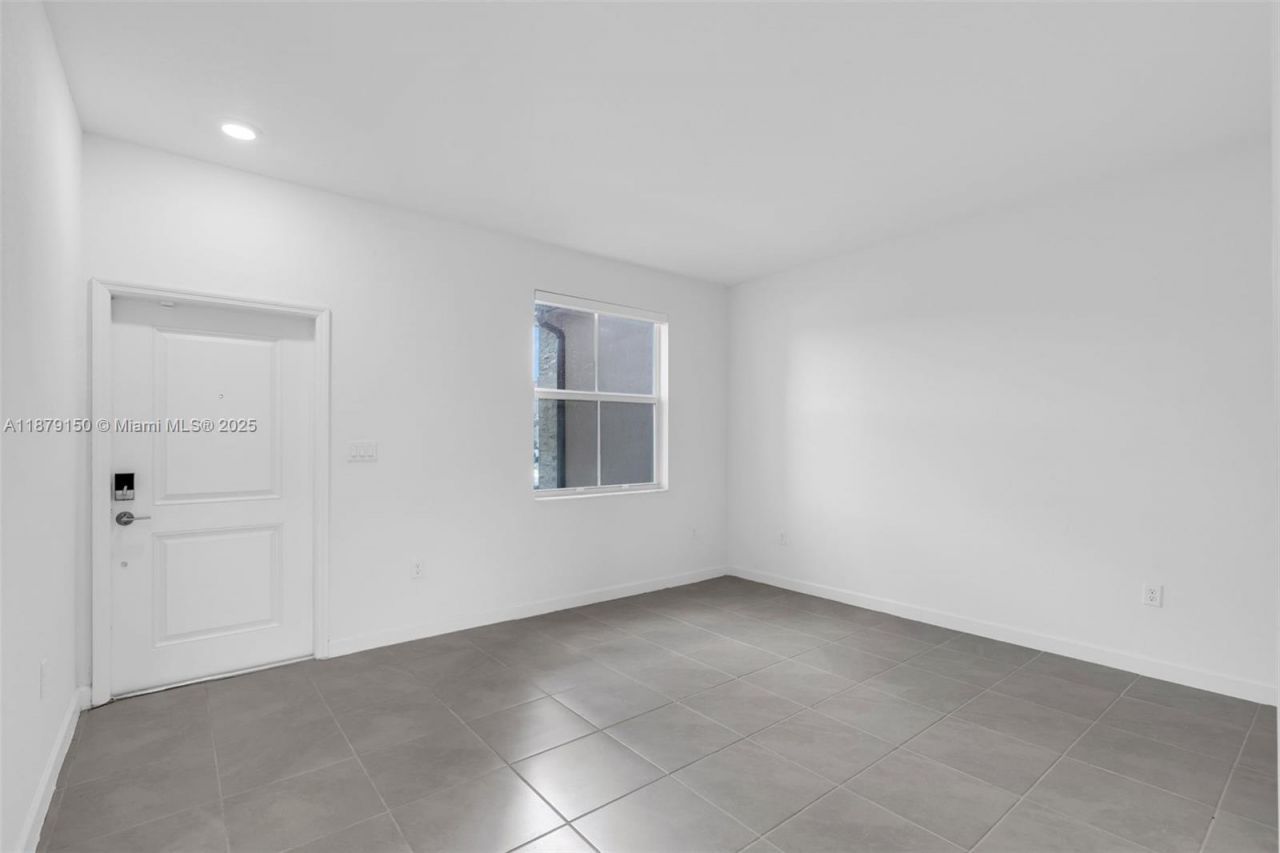 2357 NW 122nd Ter, Miami, FL 33167 Photo