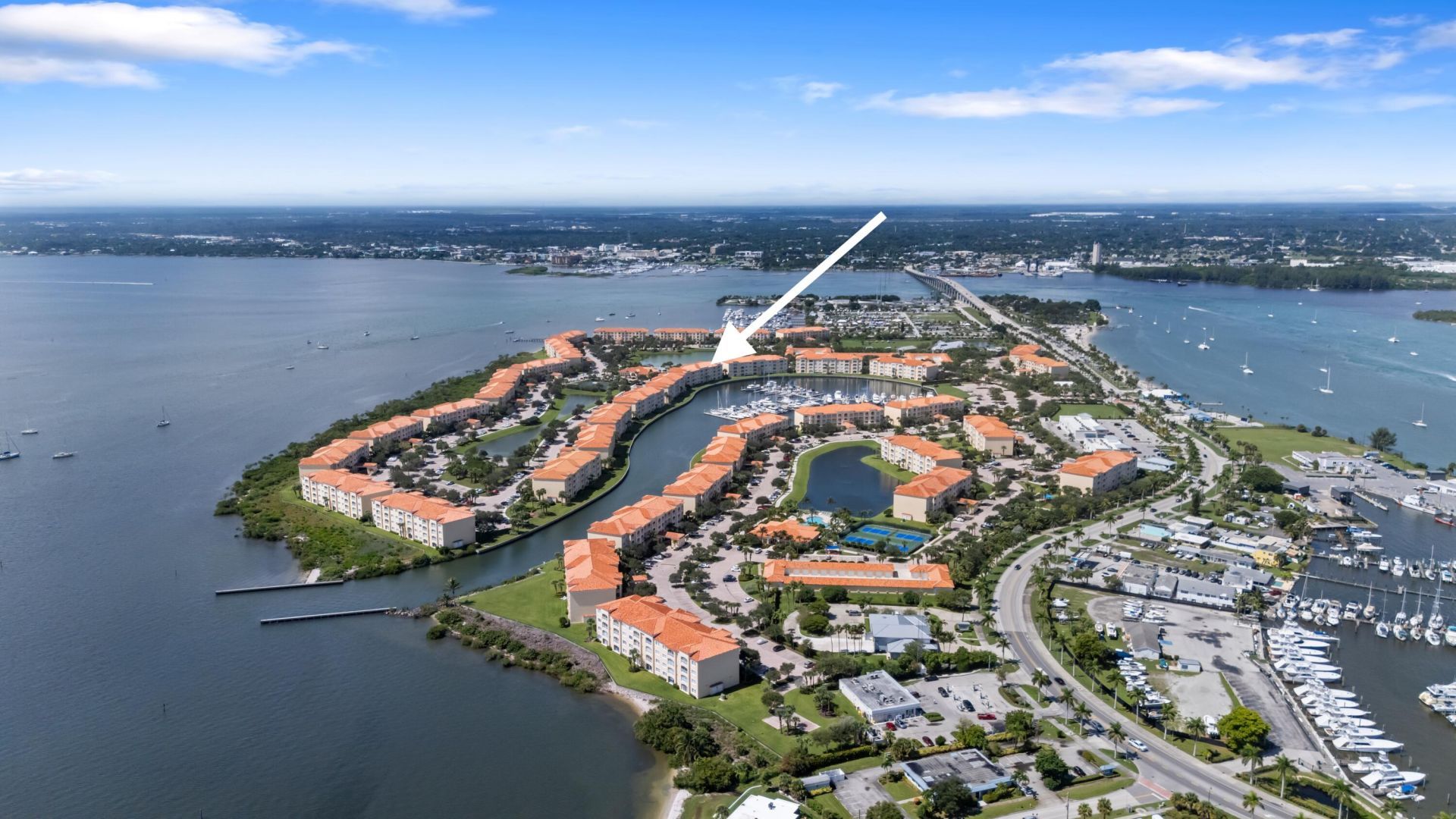 14 W Harbour Isle Drive, Unit Ph 03, Fort Pierce, FL 34949 Photo