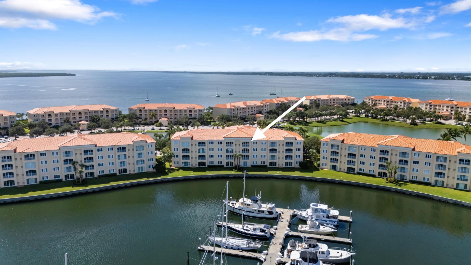 14 W Harbour Isle Drive, Unit Ph 03, Fort Pierce, FL 34949 Photo