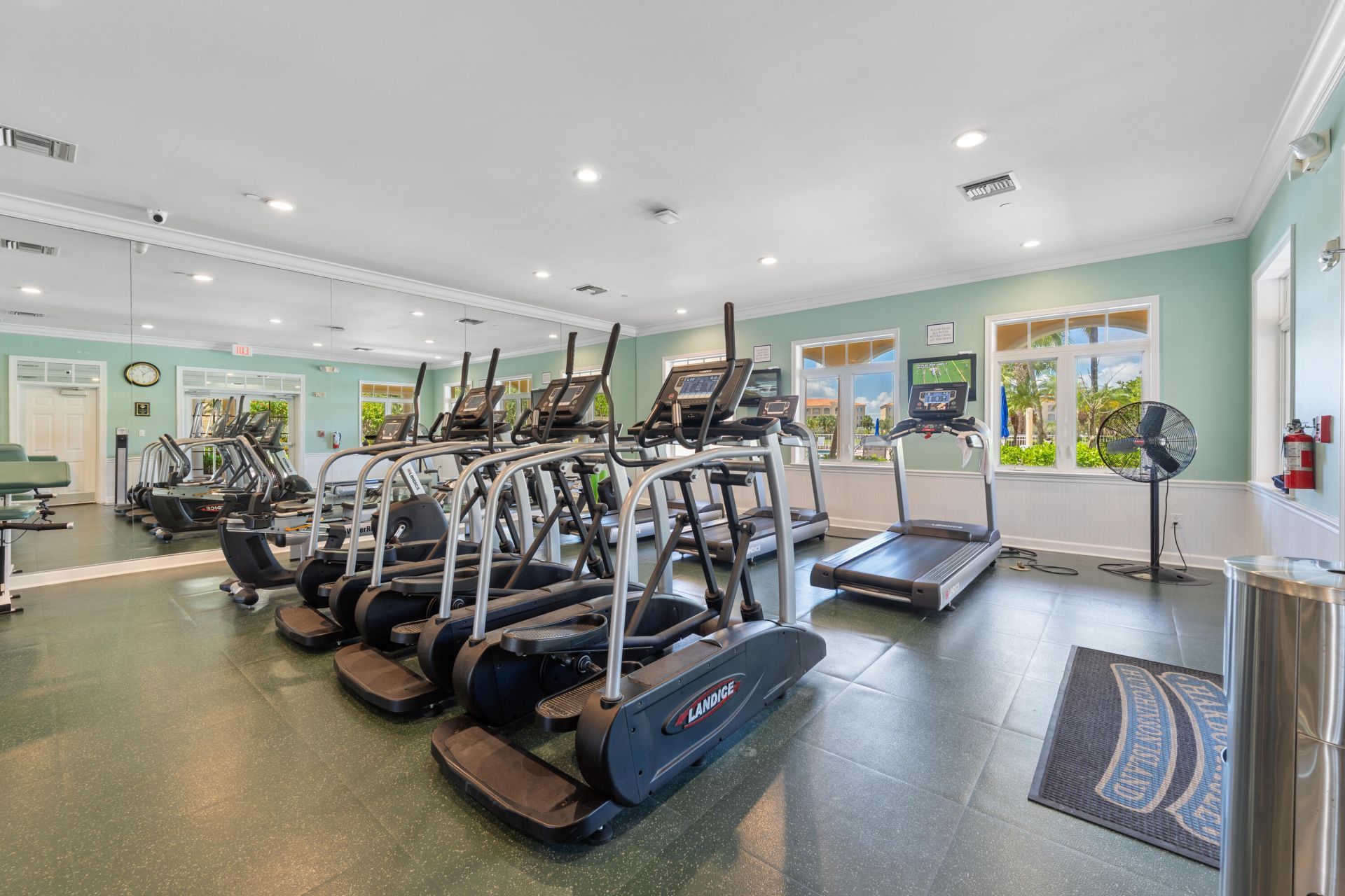 14 W Harbour Isle Drive, Unit Ph 03, Fort Pierce, FL 34949 Photo