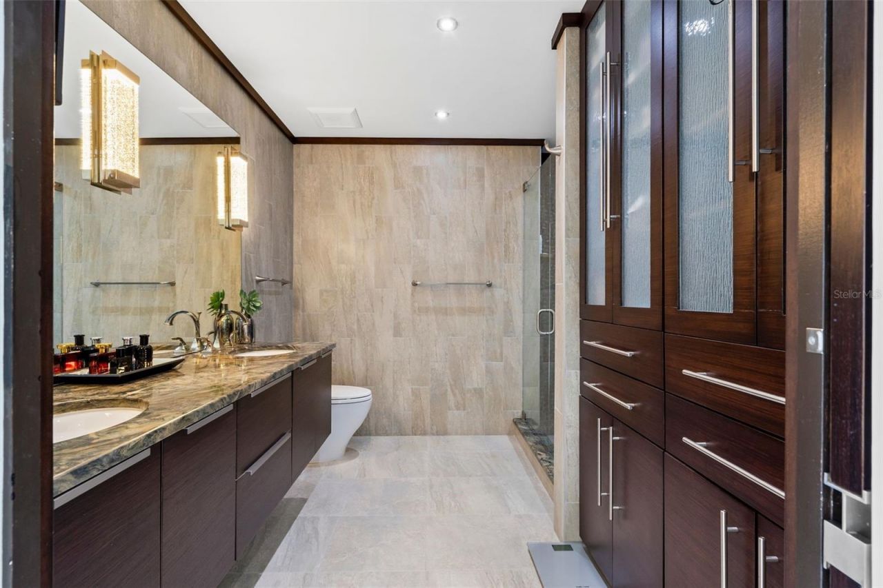 175 1st Street S, Unit 3203, Saint Petersburg, FL 33701 Photo