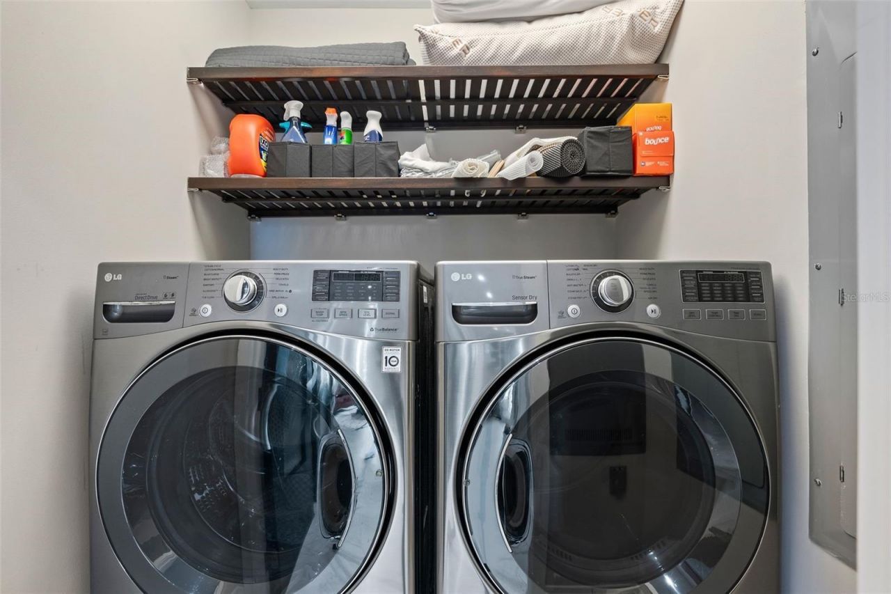 175 1st Street S, Unit 3203, Saint Petersburg, FL 33701 Photo