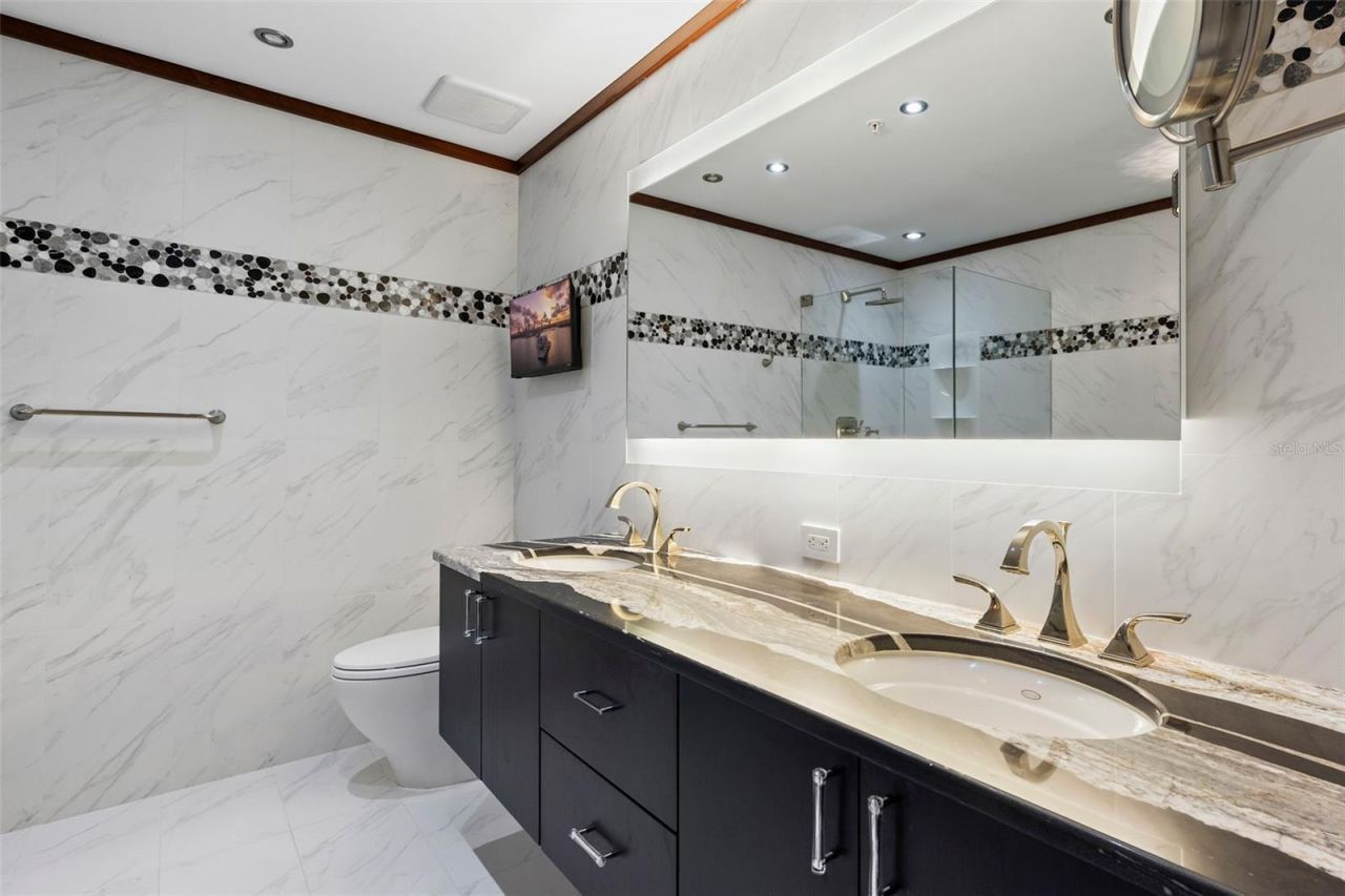 175 1st Street S, Unit 3203, Saint Petersburg, FL 33701 Photo