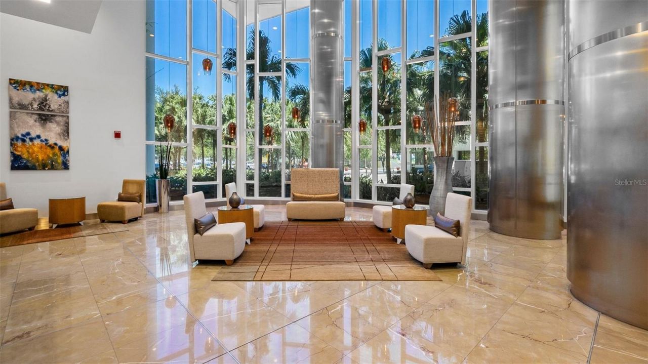 175 1st Street S, Unit 3203, Saint Petersburg, FL 33701 Photo