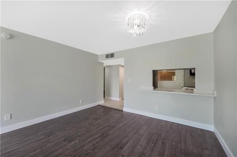 7080 Environ Boulevard, Unit 522, Lauderhill, FL 33319 Photo