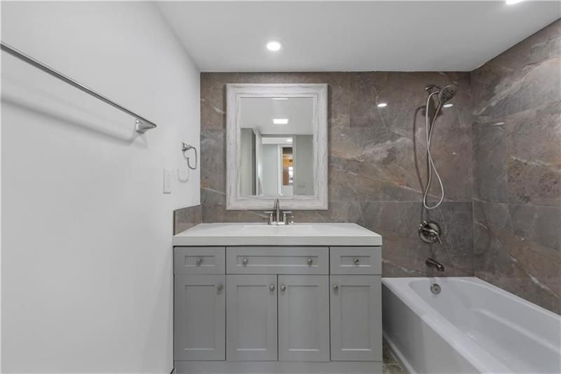 7080 Environ Boulevard, Unit 522, Lauderhill, FL 33319 Photo