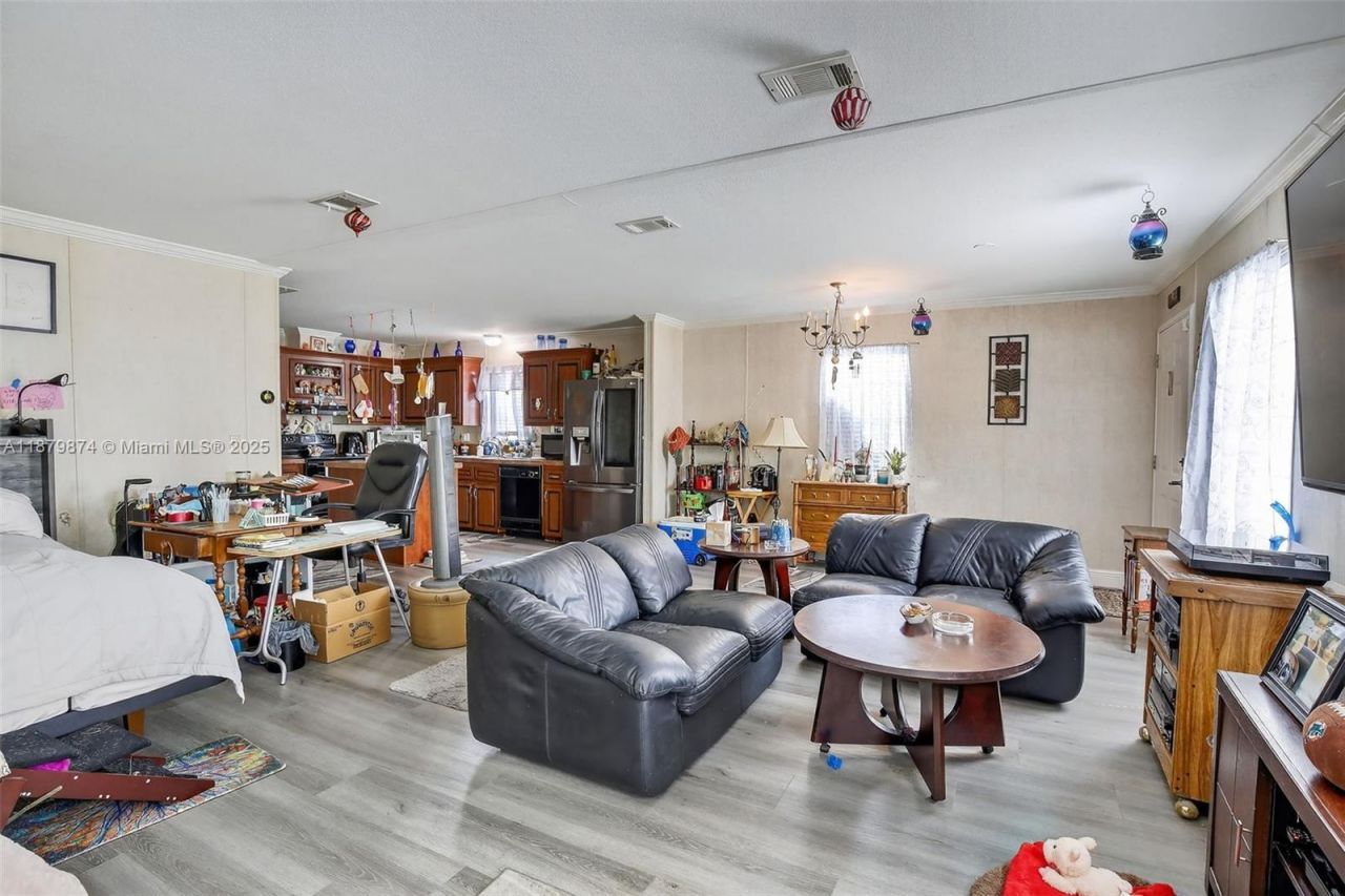 21651 NW 3rd St, Pembroke Pines, FL 33029 Photo