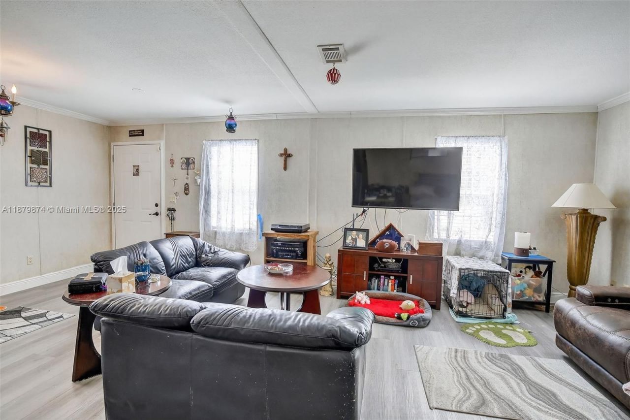 21651 NW 3rd St, Pembroke Pines, FL 33029 Photo