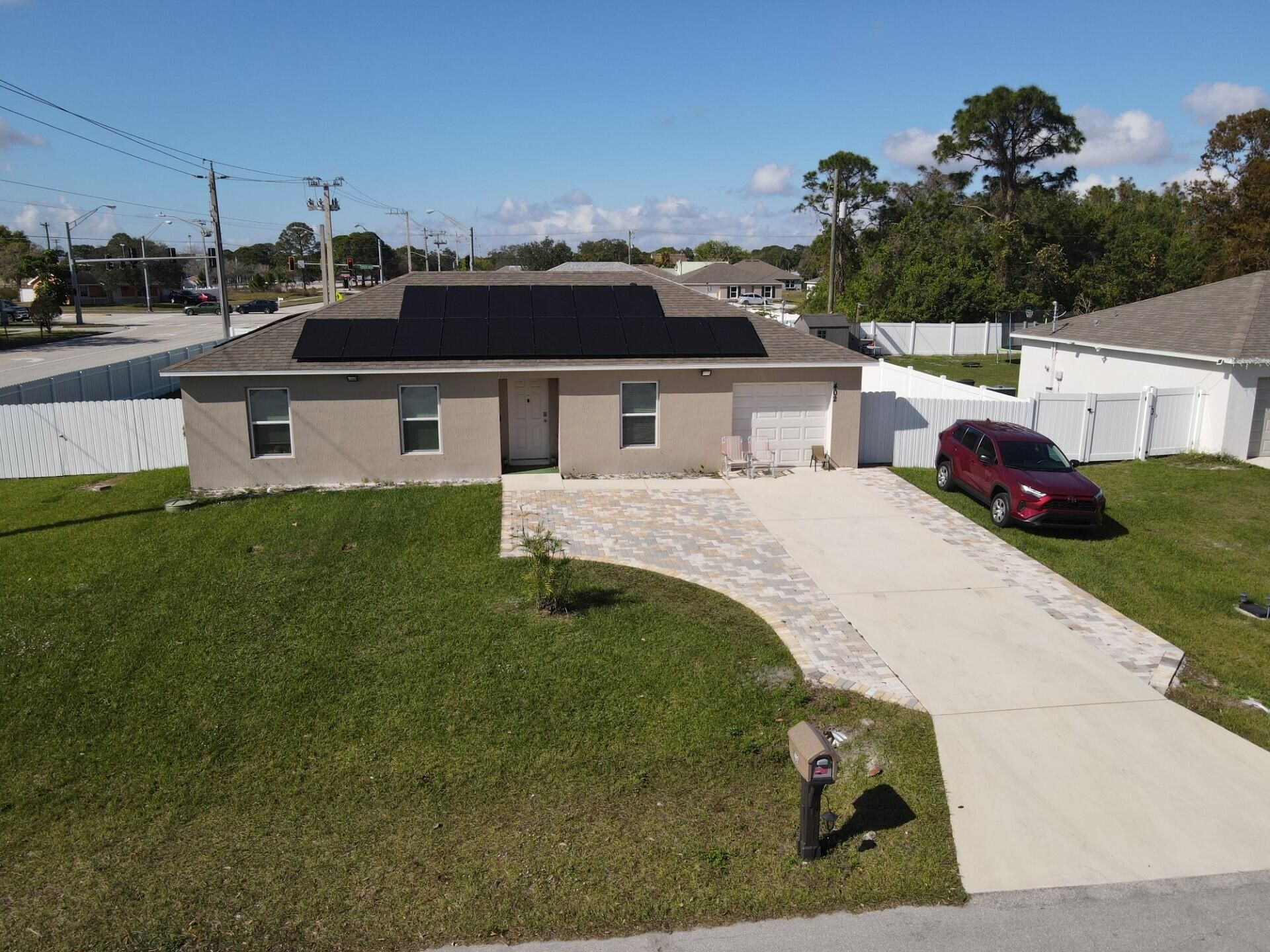 402 NE Mainsail Street, Port Saint Lucie, FL 34983 Photo