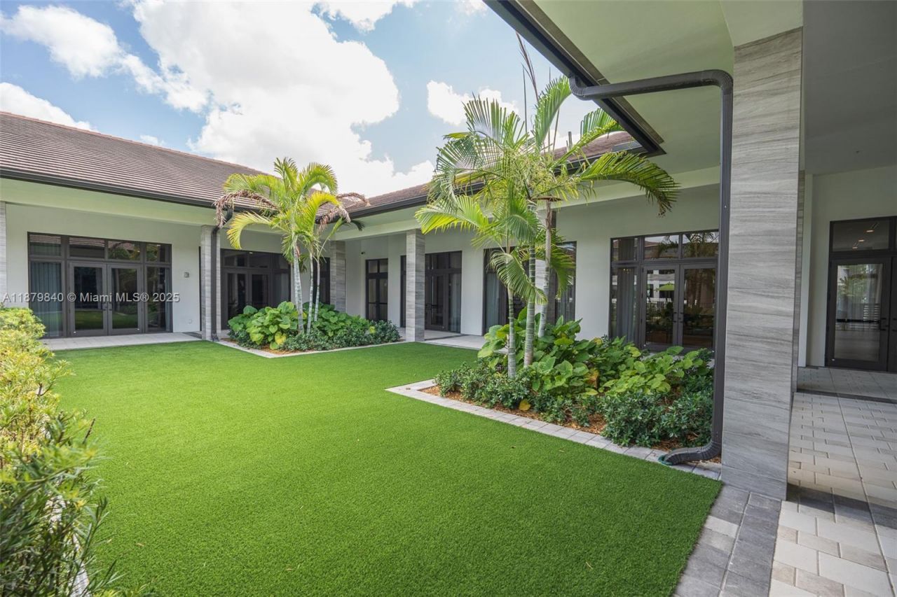 8001 NW 41st St, Unit F-208, Doral, FL 33166 Photo