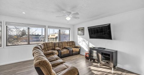 2 Newcombe Avenue, Yerington, NV 89447 Photo