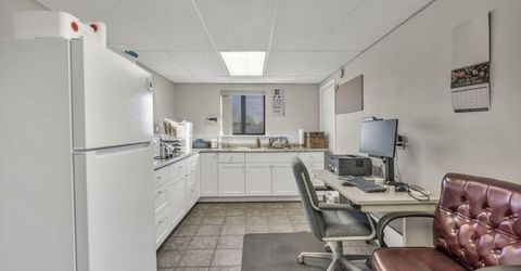 2 Newcombe Avenue, Yerington, NV 89447 Photo