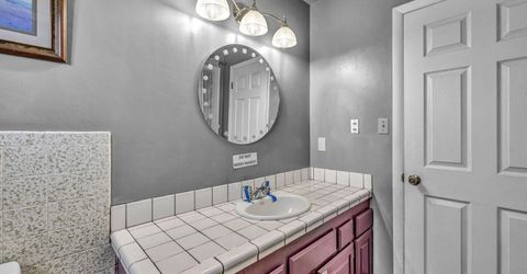 2 Newcombe Avenue, Yerington, NV 89447 Photo