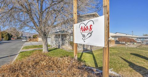 2 Newcombe Avenue, Yerington, NV 89447 Photo